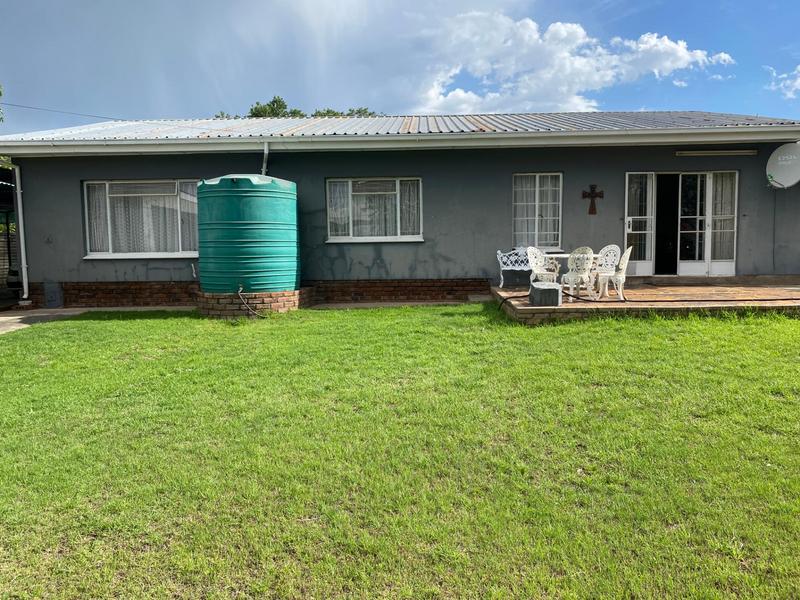 5 Bedroom Property for Sale in Komani Park Eastern Cape